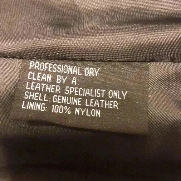 IZOD leather coat with zipper front. - Picture 11 of 12